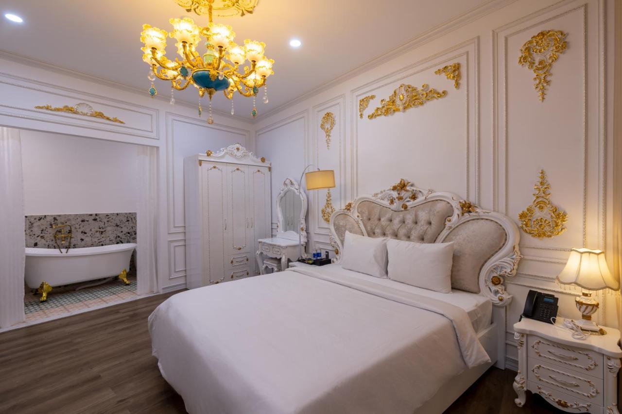 Pisces Hotel Hue Buitenkant foto